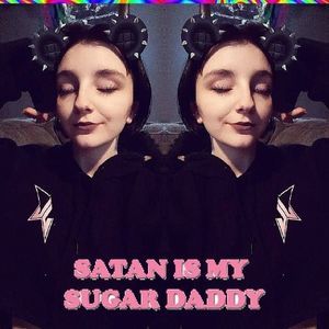 Meet your Posher, Chloe